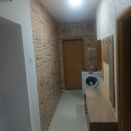 Kristijan Apartament *