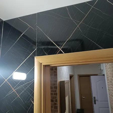 Kristijan Apartament *